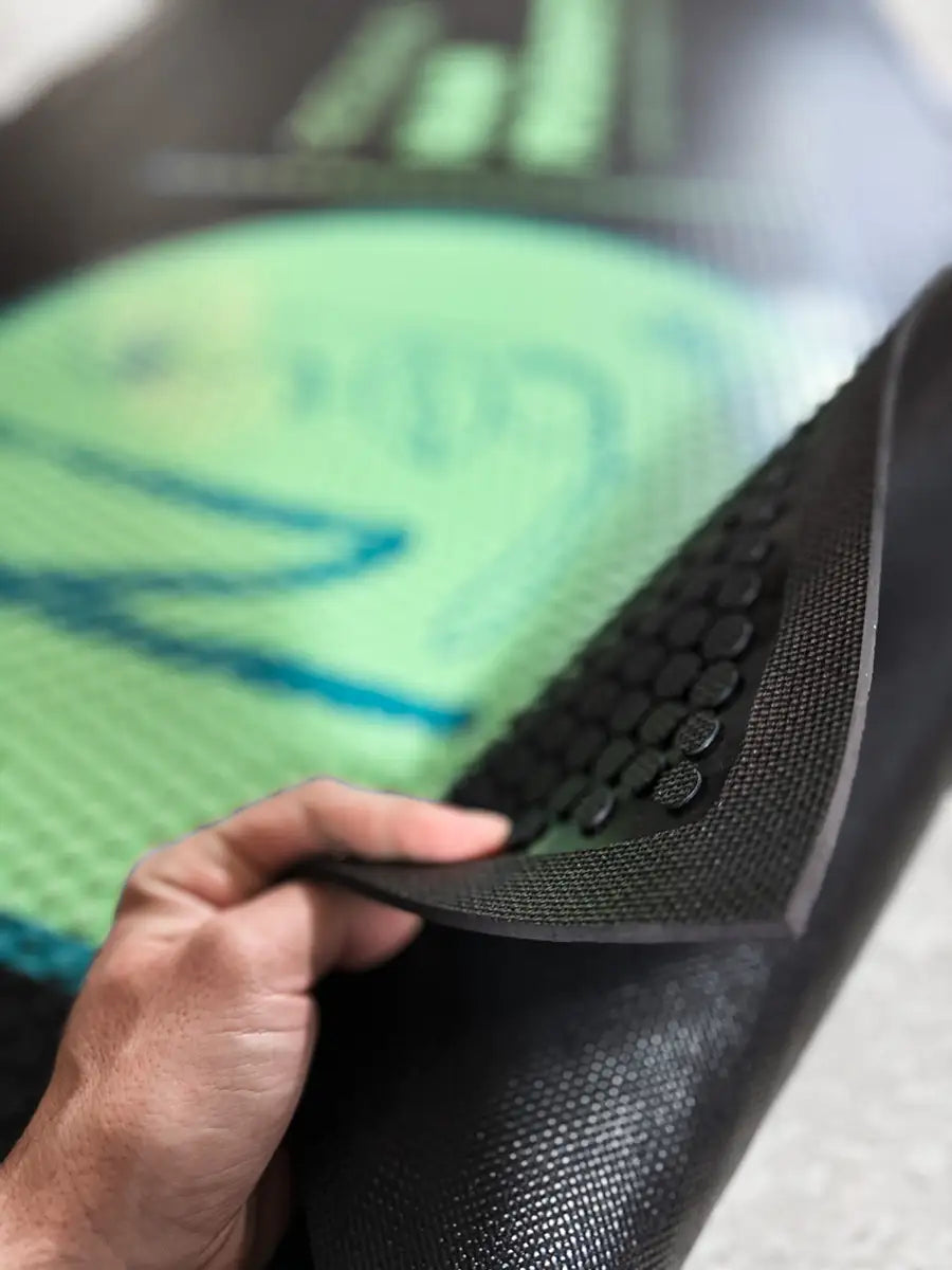 Nitrile EXS™ rubber logomat – Superscrape